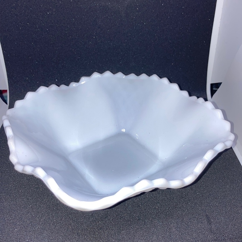 Vintage white milk glass trinket bowl dish square 6 1/4” x 2”